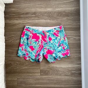 Lilly Pulitzer The Buttercup Stretch Short 5” Inseam
